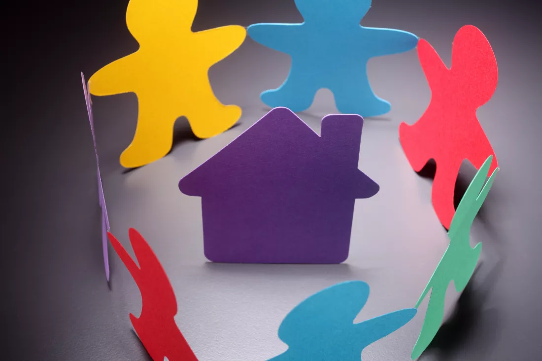 close-up-craft-table